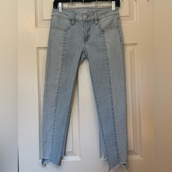 American Eagle Outfitters Women's Skinny Cotton Jeans Size 2 - Picture 1 of 11